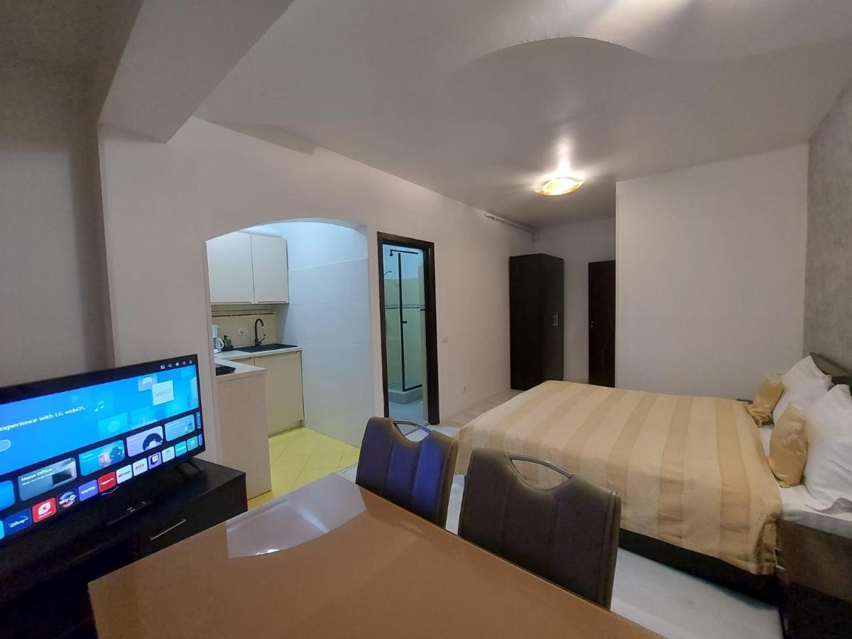 Apartment La Manastire *